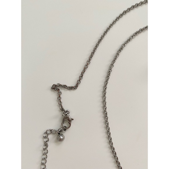 Long Bead Necklace - Picture 6 of 9